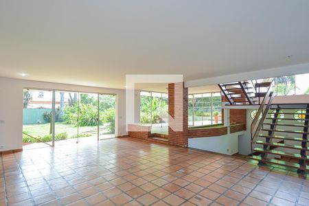 Sala de casa à venda com 6 quartos, 840m² em Interlagos, São Paulo