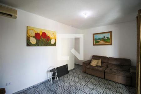 Sala de casa para alugar com 2 quartos, 40m² em Itaquera, São Paulo