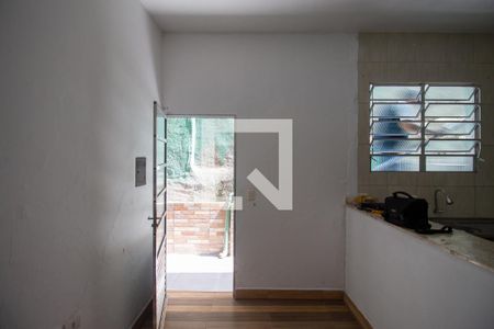 Sala de casa para alugar com 1 quarto, 50m² em Itaquera, São Paulo