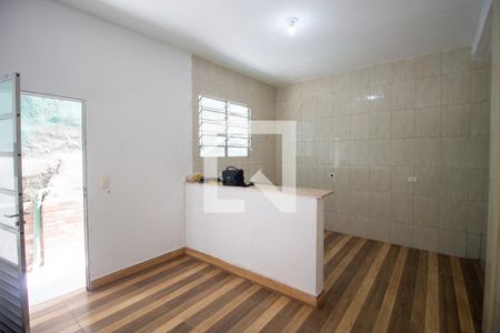 Sala de casa para alugar com 1 quarto, 50m² em Itaquera, São Paulo