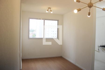 Sala de apartamento para alugar com 2 quartos, 42m² em Vila Nova Bonsucesso, Guarulhos