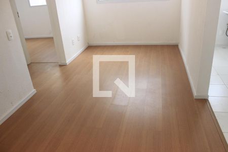 Sala de apartamento para alugar com 2 quartos, 42m² em Vila Nova Bonsucesso, Guarulhos