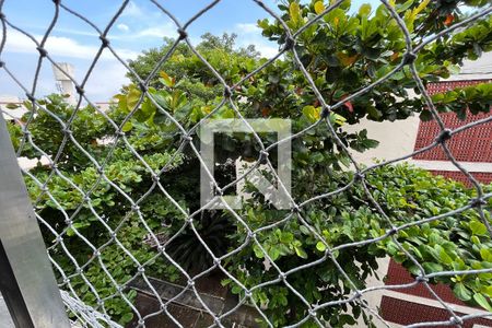 Vista de apartamento à venda com 2 quartos, 50m² em Portuguesa, Rio de Janeiro