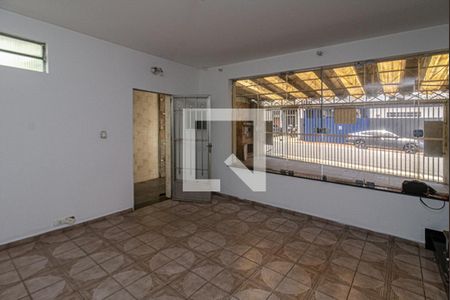 sala de casa para alugar com 3 quartos, 172m² em Vila Santo Estefano, São Paulo