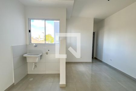 Sala/Cozinha de apartamento para alugar com 1 quarto, 38m² em Vila Mangalot, São Paulo