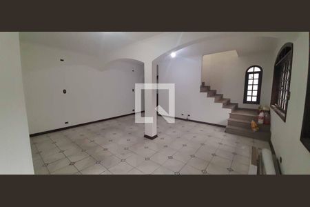 Sala de casa para alugar com 6 quartos, 150m² em Presidente Altino, Osasco