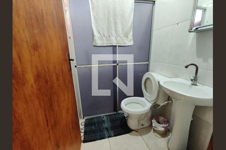 Banheiro de casa para alugar com 1 quarto, 50m² em Jardim San Giovani, Ferraz de Vasconcelos