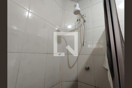 Banheiro de casa para alugar com 1 quarto, 50m² em Jardim San Giovani, Ferraz de Vasconcelos