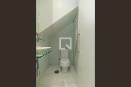 Lavabo de apartamento para alugar com 1 quarto, 45m² em Campo Belo, São Paulo