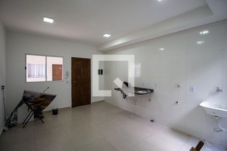 Sala de apartamento para alugar com 2 quartos, 40m² em Vila Taquari, São Paulo