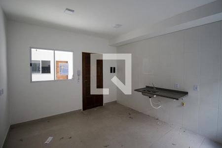 Sala de apartamento para alugar com 2 quartos, 40m² em Vila Taquari, São Paulo