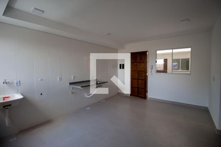 Sala de apartamento para alugar com 2 quartos, 40m² em Vila Taquari, São Paulo