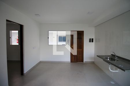 Sala de apartamento para alugar com 2 quartos, 40m² em Vila Taquari, São Paulo