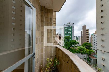 Varanda de apartamento para alugar com 3 quartos, 92m² em Lourdes, Belo Horizonte