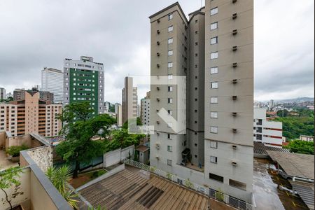 Varanda de apartamento para alugar com 3 quartos, 92m² em Lourdes, Belo Horizonte