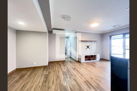 Sala de apartamento para alugar com 2 quartos, 79m² em Alto da Boa Vista, São Paulo