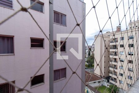 Vista do Quarto 1 de apartamento para alugar com 3 quartos, 108m² em Água Verde, Curitiba