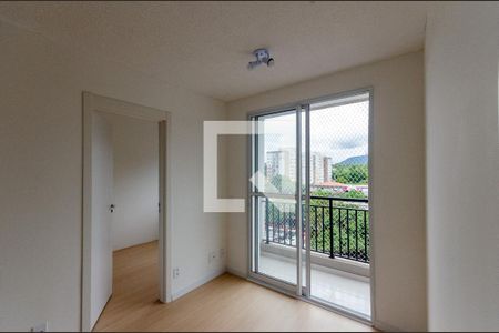 Sala de apartamento para alugar com 2 quartos, 35m² em Vila Pirituba, São Paulo