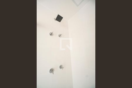 Studio para alugar com 28m², 1 quarto e sem vaga Studio para alugar com 28m², 1 quarto e sem vagaChuveiro