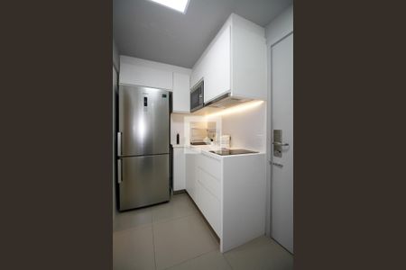 Cozinha de kitnet/studio para alugar com 1 quarto, 38m² em Pinheiros, São Paulo