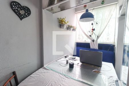 Sala de casa à venda com 5 quartos, 123m² em Bela Vista, Jundiaí