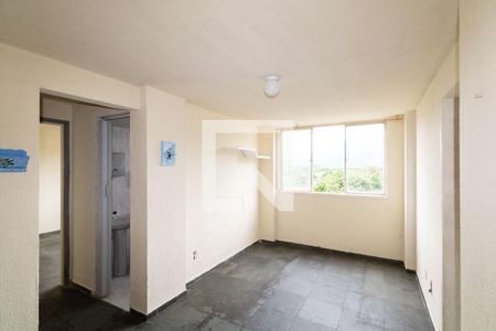 Sala de apartamento para alugar com 1 quarto, 40m² em Campo Grande, Rio de Janeiro