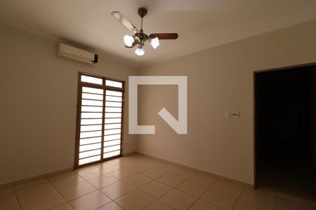 Sala de casa para alugar com 5 quartos, 216m² em Jardim Paulista, Ribeirão Preto