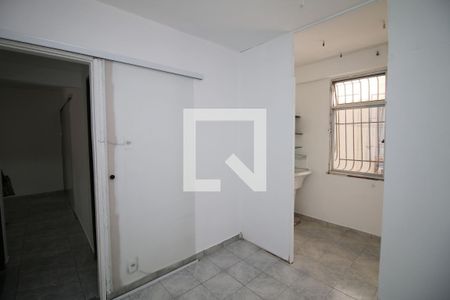 Quarto 2 de apartamento para alugar com 2 quartos, 60m² em Irajá, Rio de Janeiro