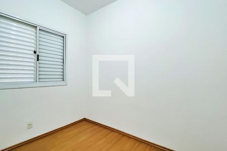 Quarto 1 de apartamento para alugar com 2 quartos, 45m² em Jardim Las Vegas, Guarulhos