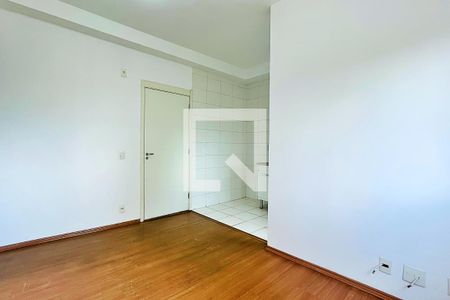 Sala de apartamento para alugar com 2 quartos, 45m² em Jardim Las Vegas, Guarulhos