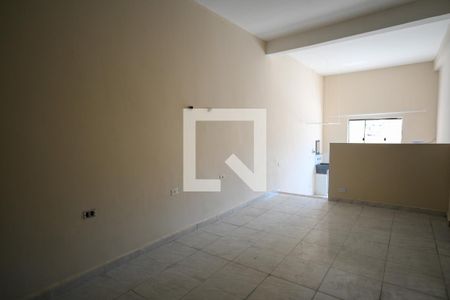 Sala de casa para alugar com 2 quartos, 50m² em Vila Heliopolis, São Paulo