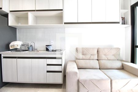 Sala/Cozinha de kitnet/studio para alugar com 1 quarto, 29m² em Boca do Rio, Salvador