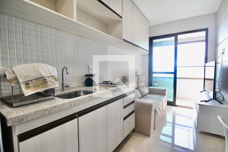 Sala/Cozinha de kitnet/studio para alugar com 1 quarto, 30m² em Boca do Rio, Salvador