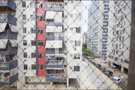 Vista do Quarto 1 de apartamento para alugar com 2 quartos, 75m² em Tijuca, Rio de Janeiro