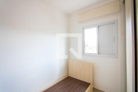 Quarto 2 de apartamento para alugar com 2 quartos, 80m² em Vila Scarpelli, Santo André