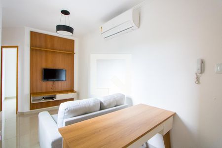 Sala de apartamento para alugar com 2 quartos, 80m² em Vila Scarpelli, Santo André