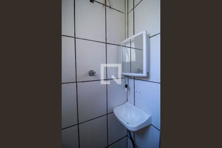 Banheiro de kitnet/studio para alugar com 1 quarto, 35m² em Vila Barao, Sorocaba