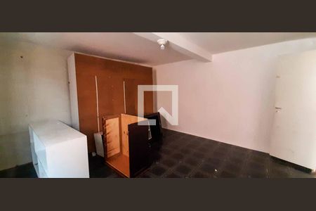 Quarto de casa para alugar com 1 quarto, 50m² em Bandeiras, Osasco