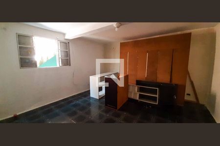 Quarto de casa para alugar com 1 quarto, 50m² em Bandeiras, Osasco