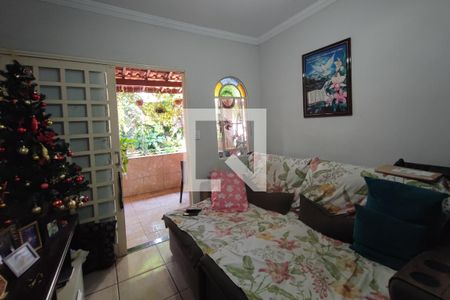 Sala de casa para alugar com 4 quartos, 250m² em Jardim Campos Eliseos, Campinas