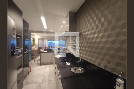 Apartamento à venda com 3 quartos, 134m² em Vila Anastácio, São Paulo