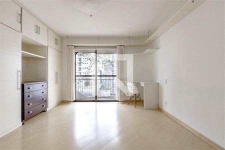 Apartamento à venda com 1 quarto, 74m² em Itaim Bibi, São Paulo