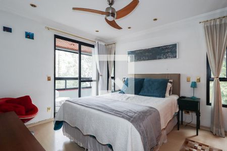 Apartamento à venda com 156m², 4 quartos e 3 vagas Apartamento à venda com 156m², 4 quartos e 3 vagasSuíte 1