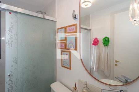 Apartamento à venda com 156m², 4 quartos e 3 vagas Apartamento à venda com 156m², 4 quartos e 3 vagasBanheiro da Suíte Americana