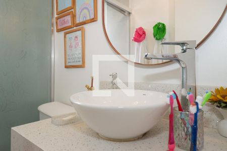 Apartamento à venda com 156m², 4 quartos e 3 vagas Apartamento à venda com 156m², 4 quartos e 3 vagasBanheiro da Suíte Americana