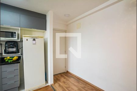 Sala de apartamento à venda com 2 quartos, 42m² em Vila Palmares, Santo André