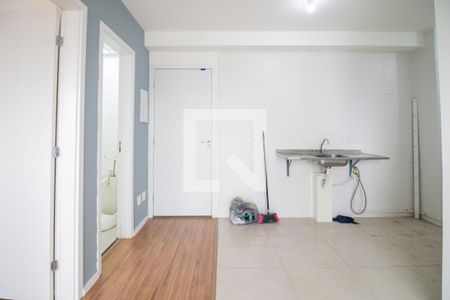 Sala de apartamento para alugar com 2 quartos, 40m² em Vila Butantã, São Paulo