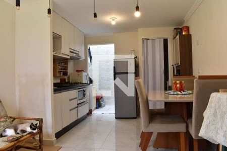 Sala/Cozinha de casa de condomínio para alugar com 1 quarto, 60m² em Cascatinha, Curitiba