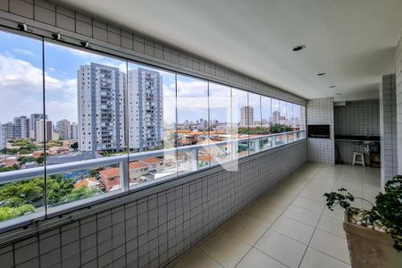 Varanda de apartamento para alugar com 4 quartos, 137m² em Vila Dom Pedro I, São Paulo