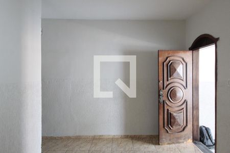 Sala de casa para alugar com 2 quartos, 100m² em Santa Terezinha, Belo Horizonte